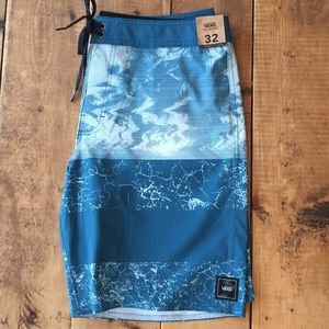 Vans boardshorts swim trunks bathing suit 32”